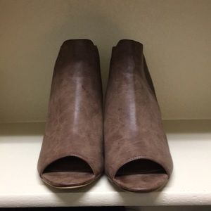 Brown Twisted booties. Amazing price.